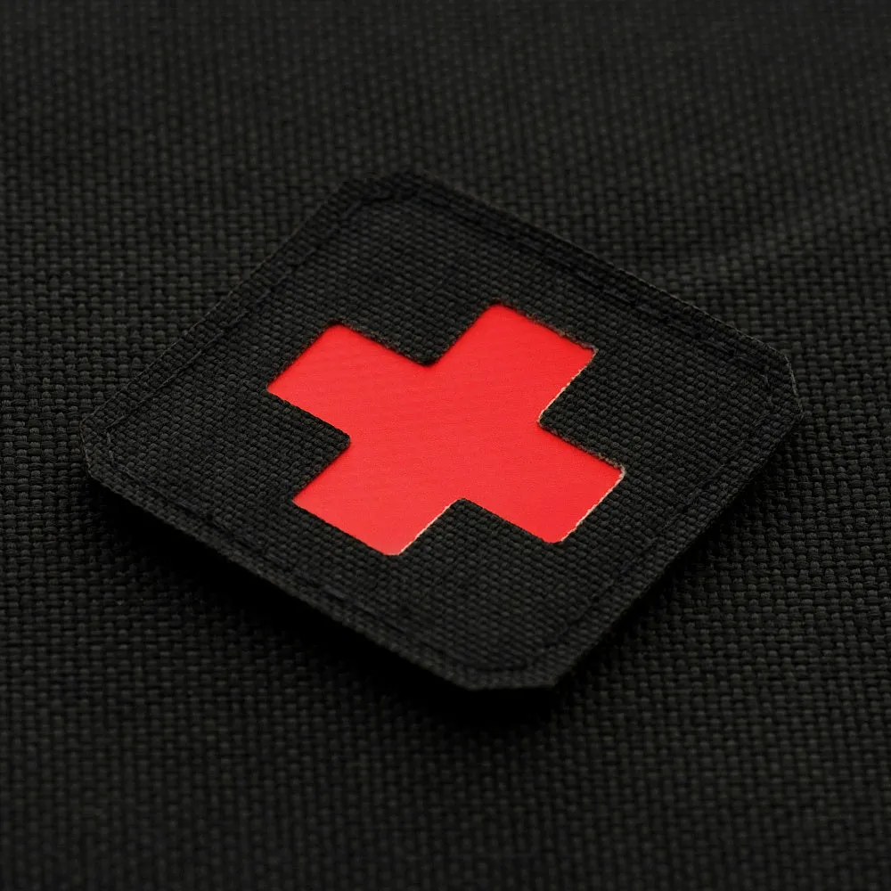 M-Tac Cruce Medicala patch negru-rosu 45 mm